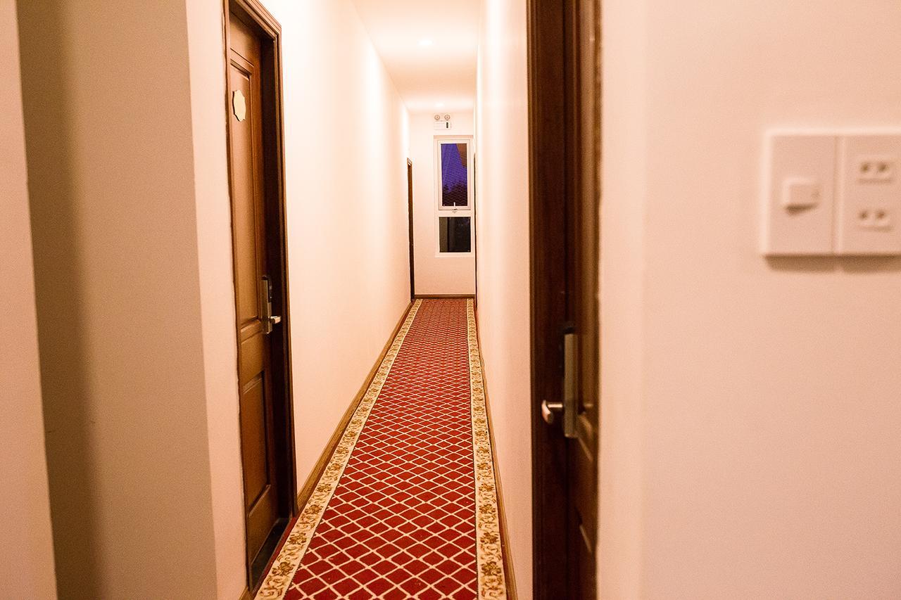 Bazan Xanh Hotel Buon Ma Thuot Buitenkant foto